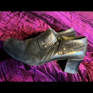 Børn size 9.5/41 oxfords/ankle boots